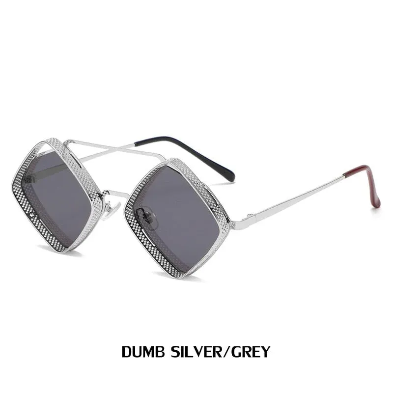 Vintage Gothic Steampunk Luxury Design Retro Punk Hollow Sunglasses for Women Men