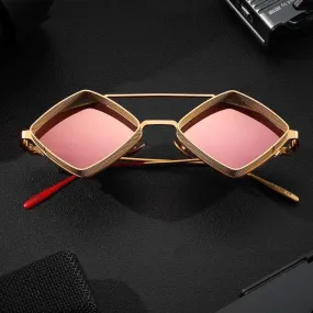 Vintage Gothic Steampunk Luxury Design Retro Punk Hollow Sunglasses for Women Men